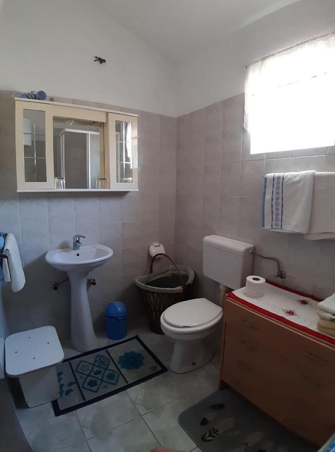 Apartment Marica Grebastica Bagian luar foto